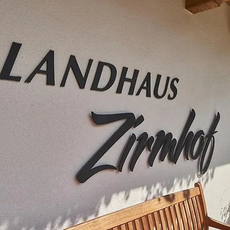 Apartment Zirmhof *